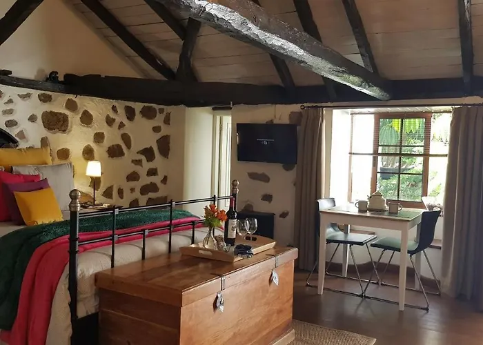 Elescondite Lodge El Sauzal