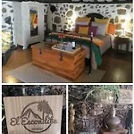 Elescondite Lodge Sauzal