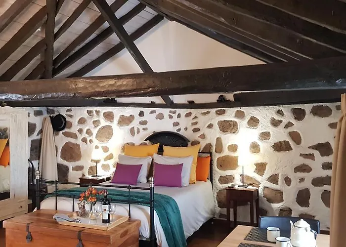 Elescondite El Sauzal